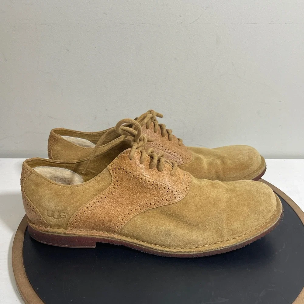 UGG‎ Lyle Suede Brogue Oxford Men Size 13 Lace Up Tan  Business Shearling Lined